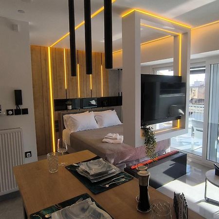 Larisa Absolute Suites, Sky View Smart Home Εξωτερικό φωτογραφία