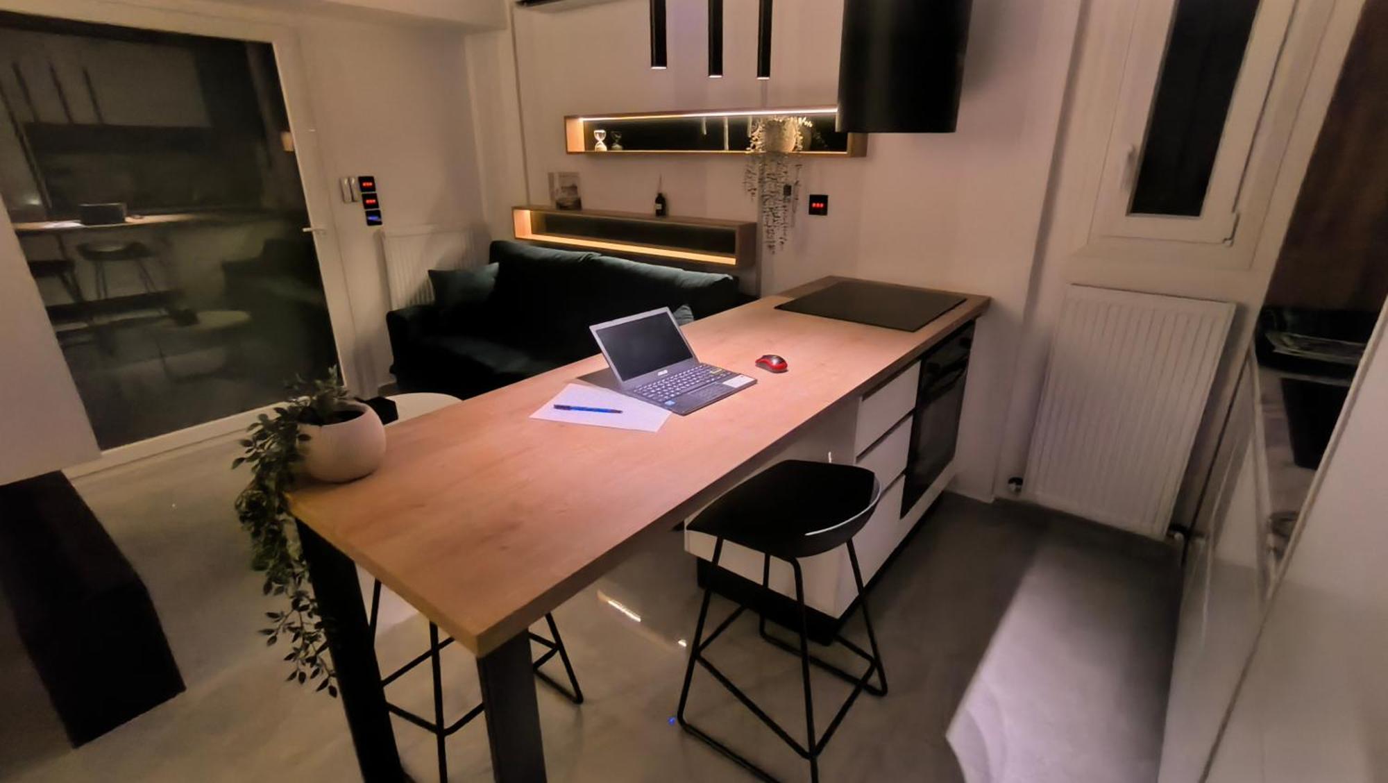 Larisa Absolute Suites, Sky View Smart Home Εξωτερικό φωτογραφία