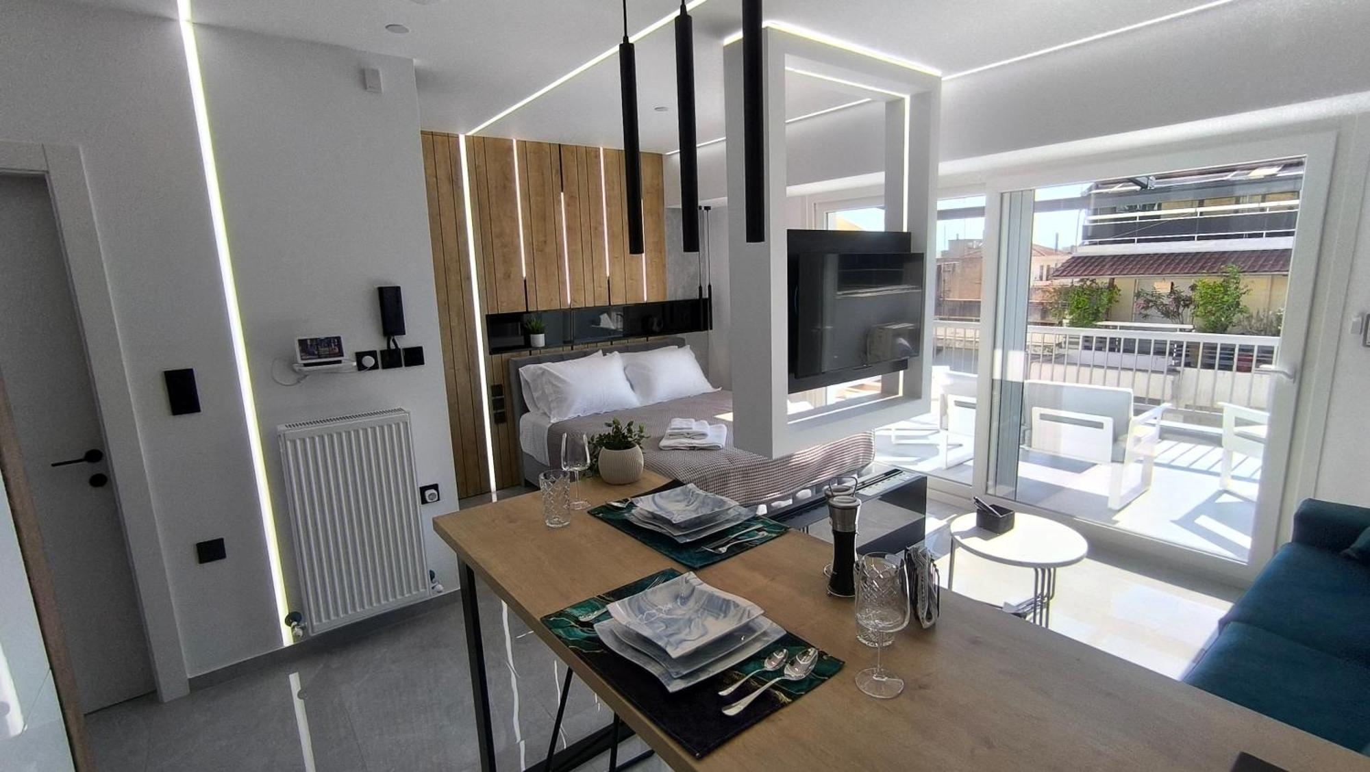 Larisa Absolute Suites, Sky View Smart Home Εξωτερικό φωτογραφία