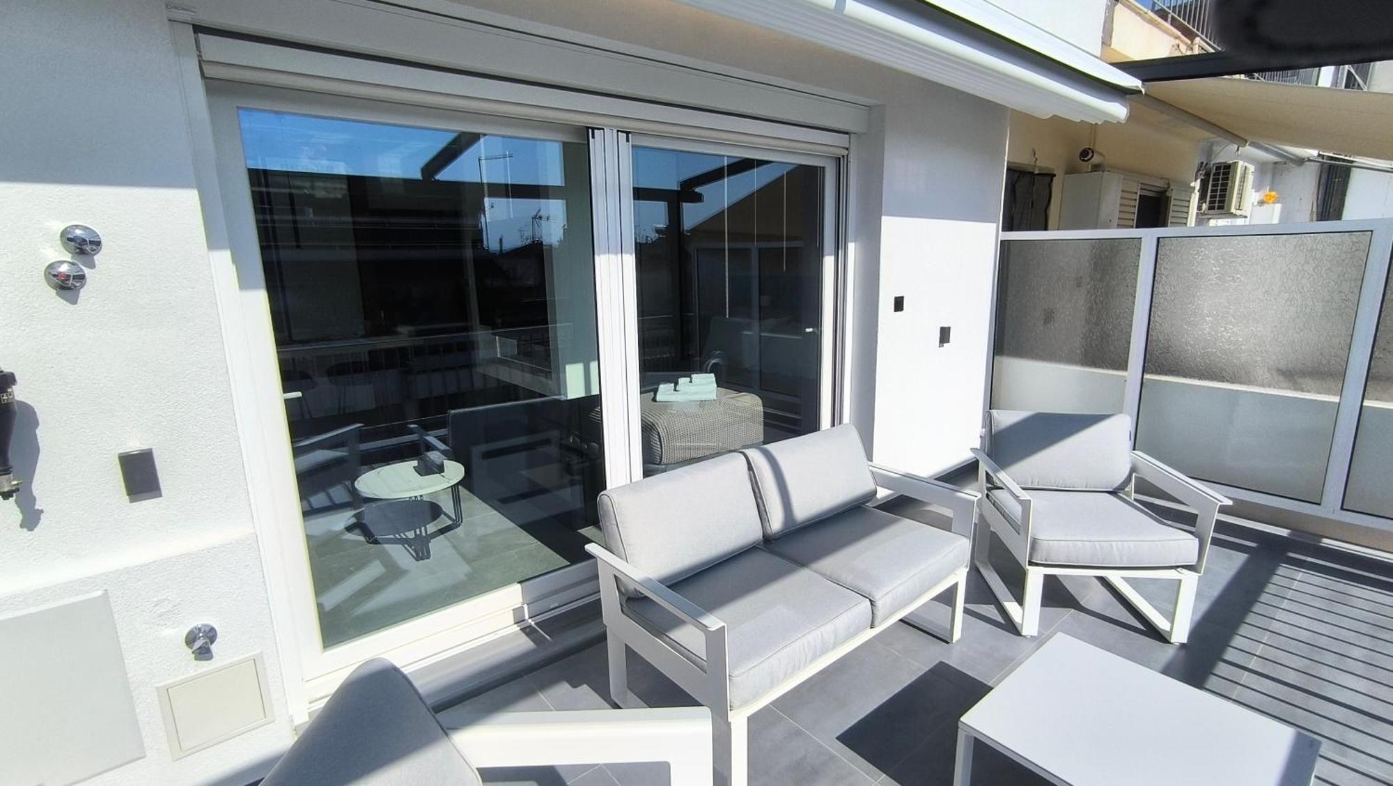 Larisa Absolute Suites, Sky View Smart Home Εξωτερικό φωτογραφία