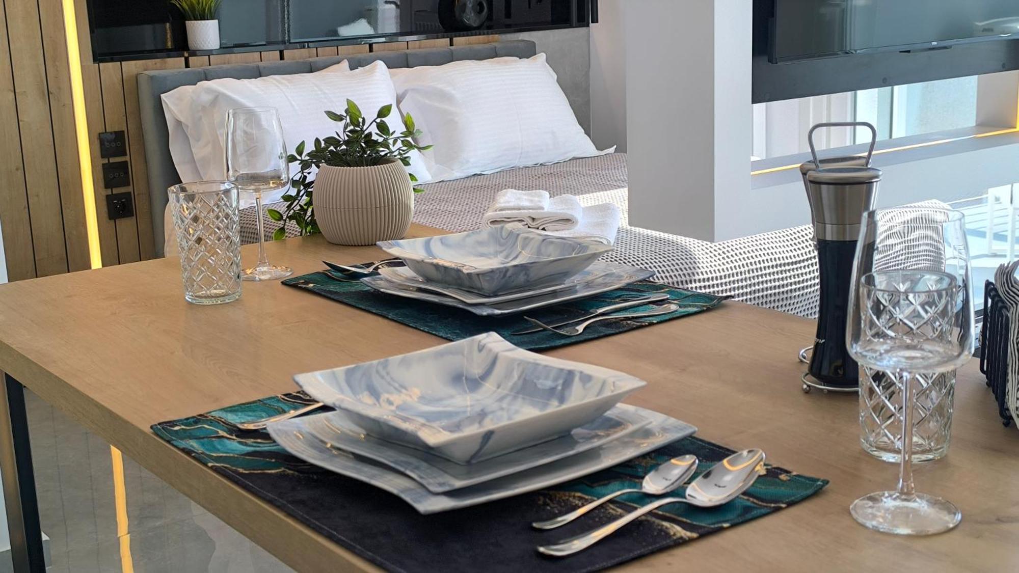 Larisa Absolute Suites, Sky View Smart Home Εξωτερικό φωτογραφία