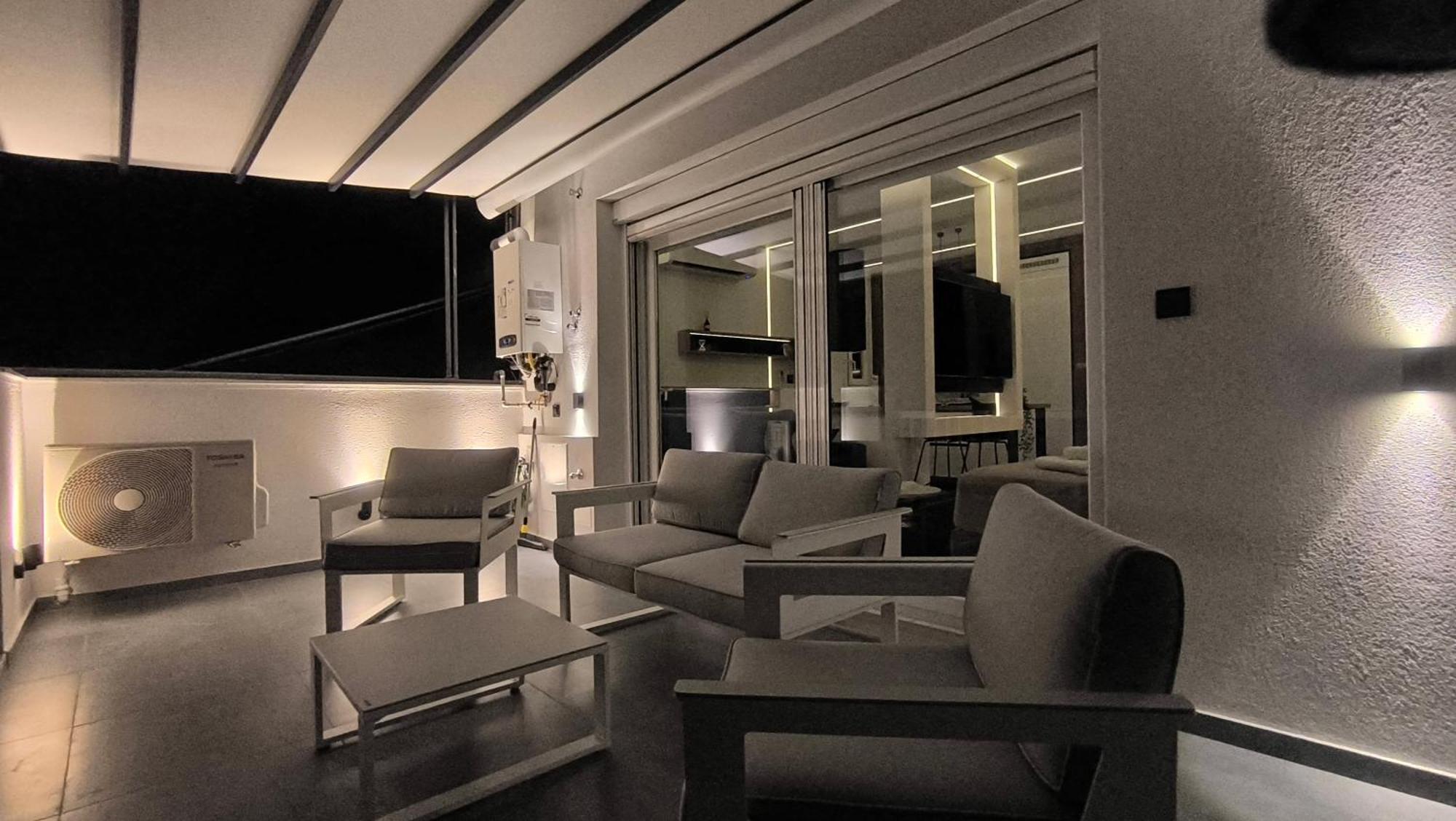 Larisa Absolute Suites, Sky View Smart Home Εξωτερικό φωτογραφία